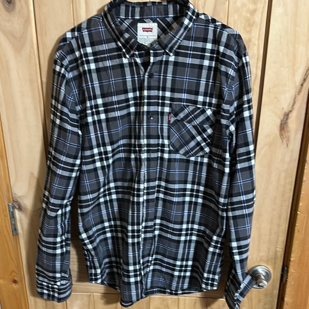 Levi's Black and White Checkered Casual Button Down Shirt